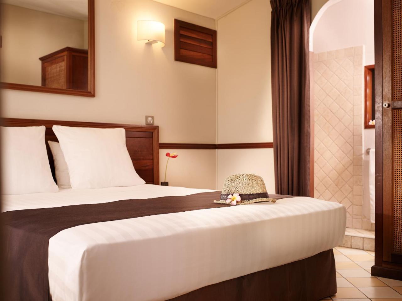 Iloha Seaview Hotel Saint-Leu Bagian luar foto
